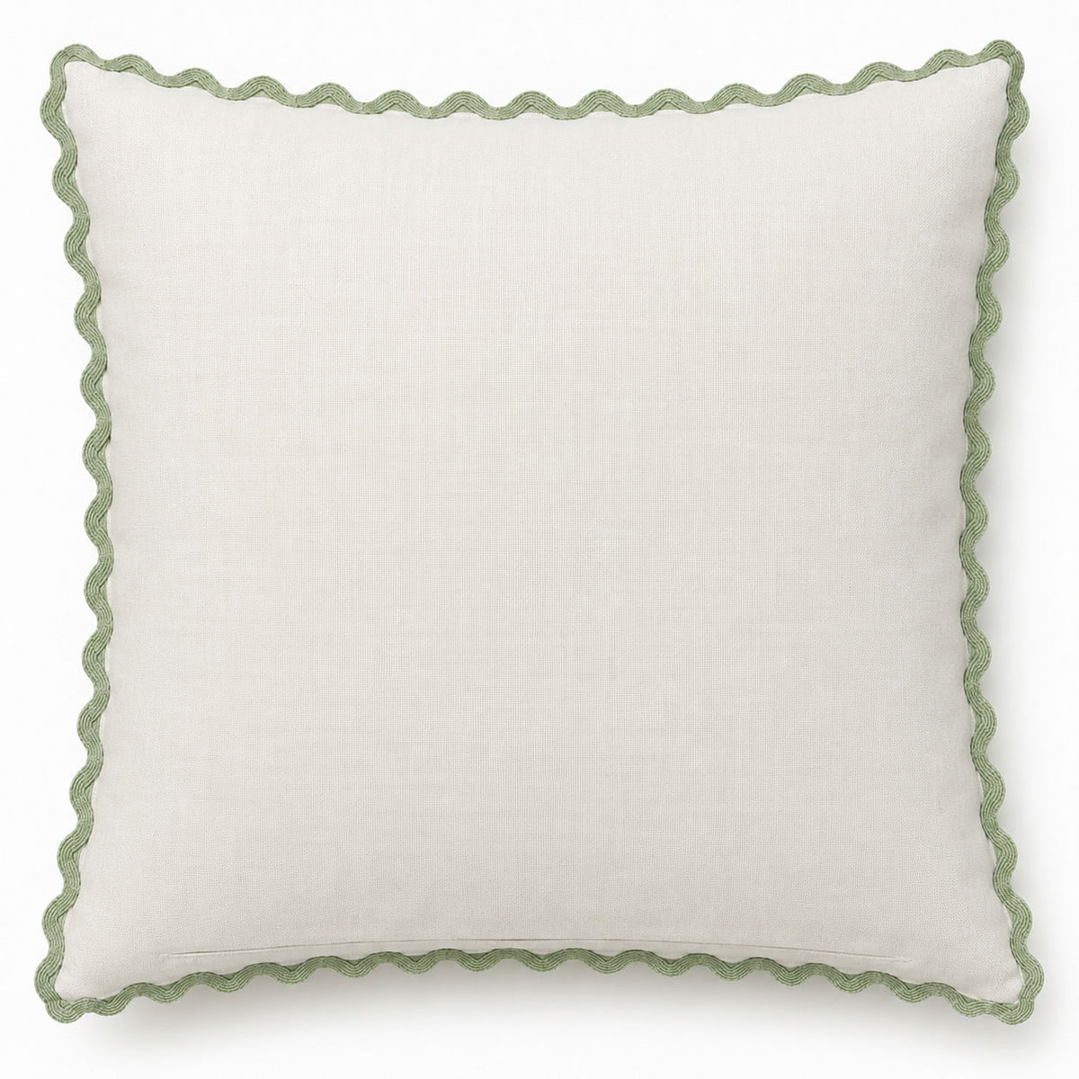 Blue Garden Bloom Decorative Pillow Cover – 18" x 18" Floral Cushion Cover with Green Scalloped Edge